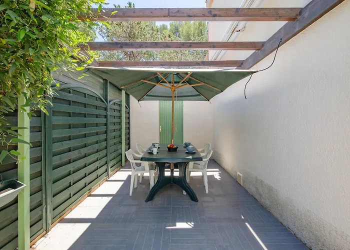 別荘 La Corniche D'or By Interhome Saint-Raphaël